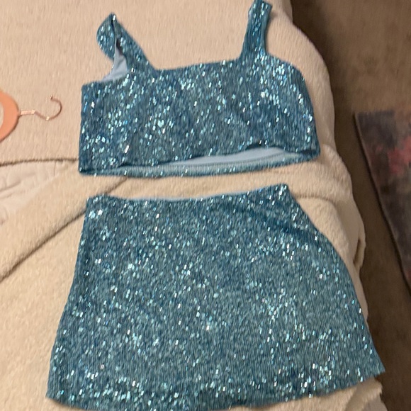 Show Me Your MuMu Sparkling Teal Skirt Set - Picture 3 of 4